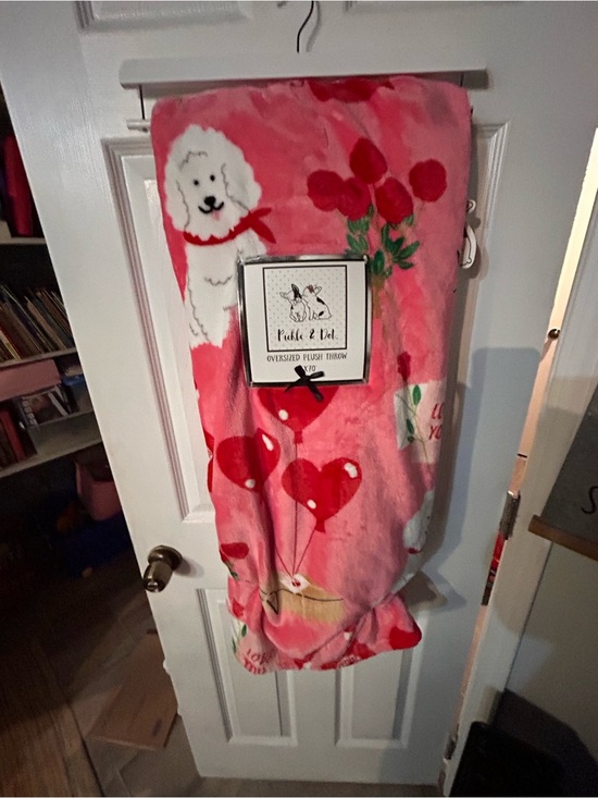pickle and dot Other - Pickle & Dot Cozy Puppy Love Throw Blanket